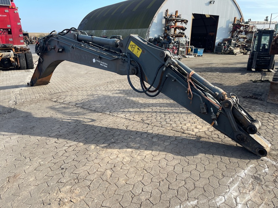 VOLVO CONSTRUCTION EXCAVATOR ECR145 BOOM ARM - Boom cho Máy móc xây dựng: hình 2 VOLVO CONSTRUCTION EXCAVATOR ECR145 BOOM ARM - Boom cho Máy móc xây dựng: hình 2