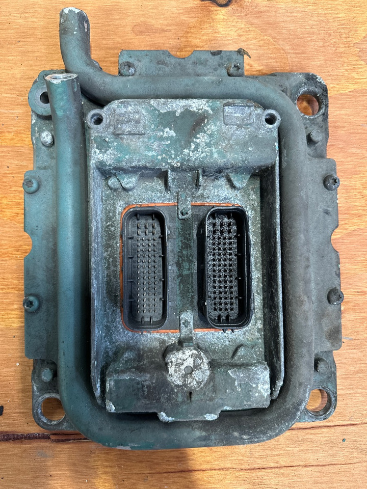 VOLVO ECU 20977019 PO5 - ECU cho Xe tải: hình 2 VOLVO ECU 20977019 PO5 - ECU cho Xe tải: hình 2
