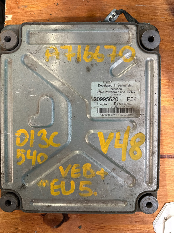 VOLVO ECU 20995620 PO4 - ECU cho Xe tải: hình 1 VOLVO ECU 20995620 PO4 - ECU cho Xe tải: hình 1
