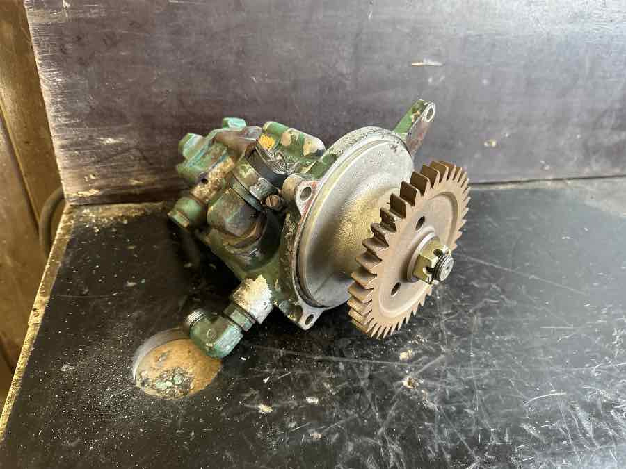 VOLVO STEERING PUMP 21110367 - Lái cho Xe tải: hình 1 VOLVO STEERING PUMP 21110367 - Lái cho Xe tải: hình 1