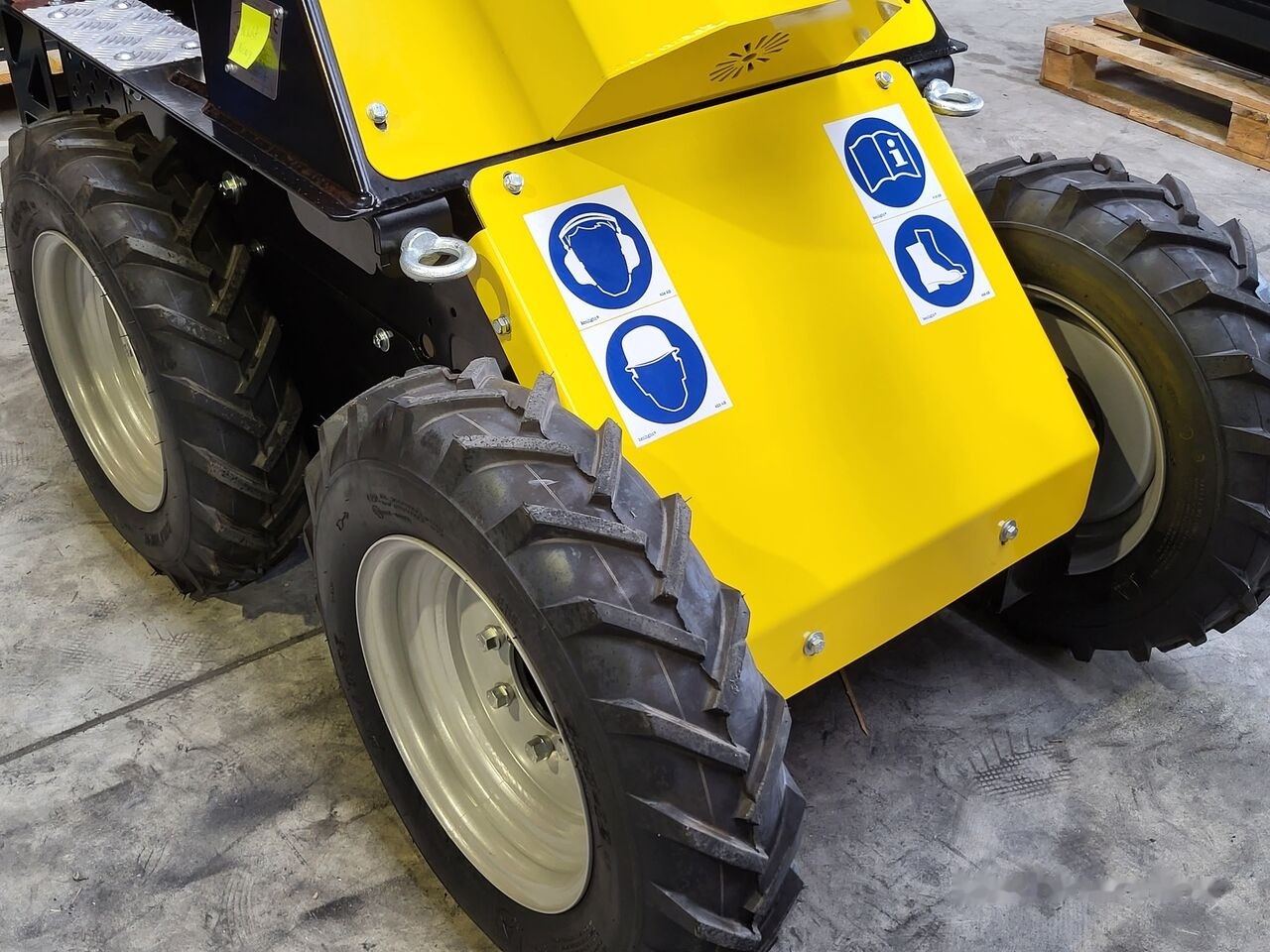 Máy xúc lật đa năng mới Tur Poland N520 Miniradlader Mini Hoflader Mini Lader: hình 24