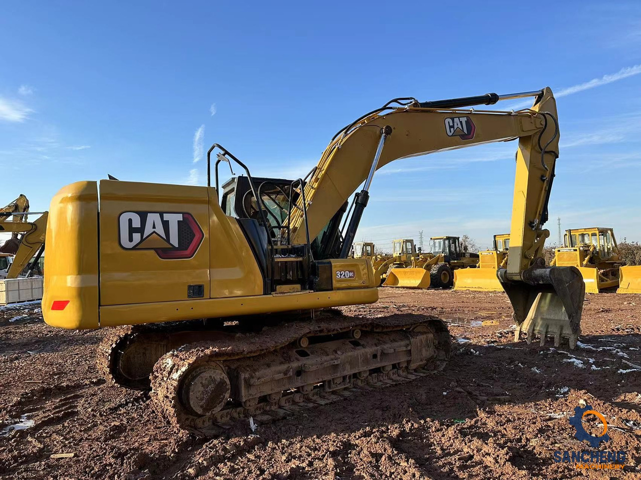 CAT 320GC - Máy xúc bánh xích: hình 4 CAT 320GC - Máy xúc bánh xích: hình 4