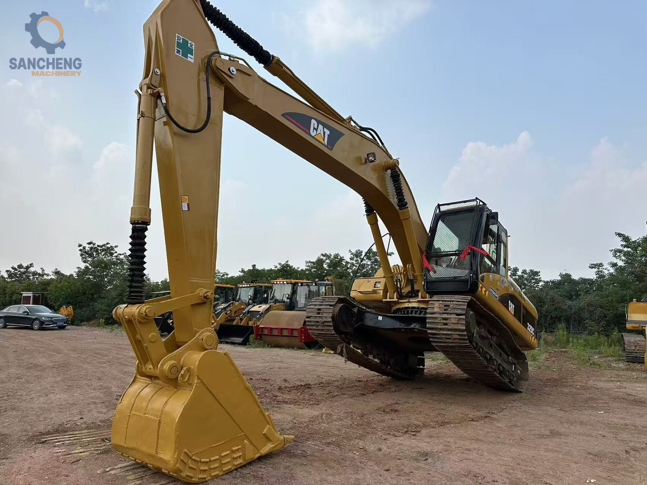 CAT 325 CL - Máy xúc bánh xích: hình 5 CAT 325 CL - Máy xúc bánh xích: hình 5