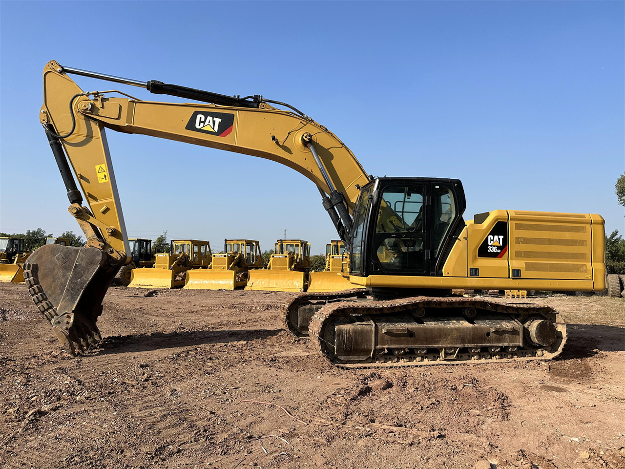 CAT 336GC - Máy xúc bánh xích: hình 2 CAT 336GC - Máy xúc bánh xích: hình 2