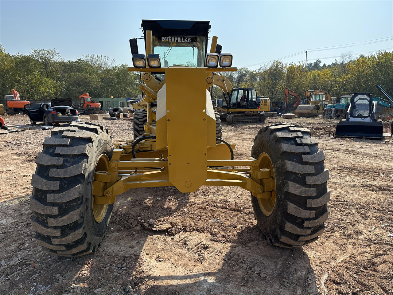 CATERPILLAR 140H - Máy san: hình 2 CATERPILLAR 140H - Máy san: hình 2