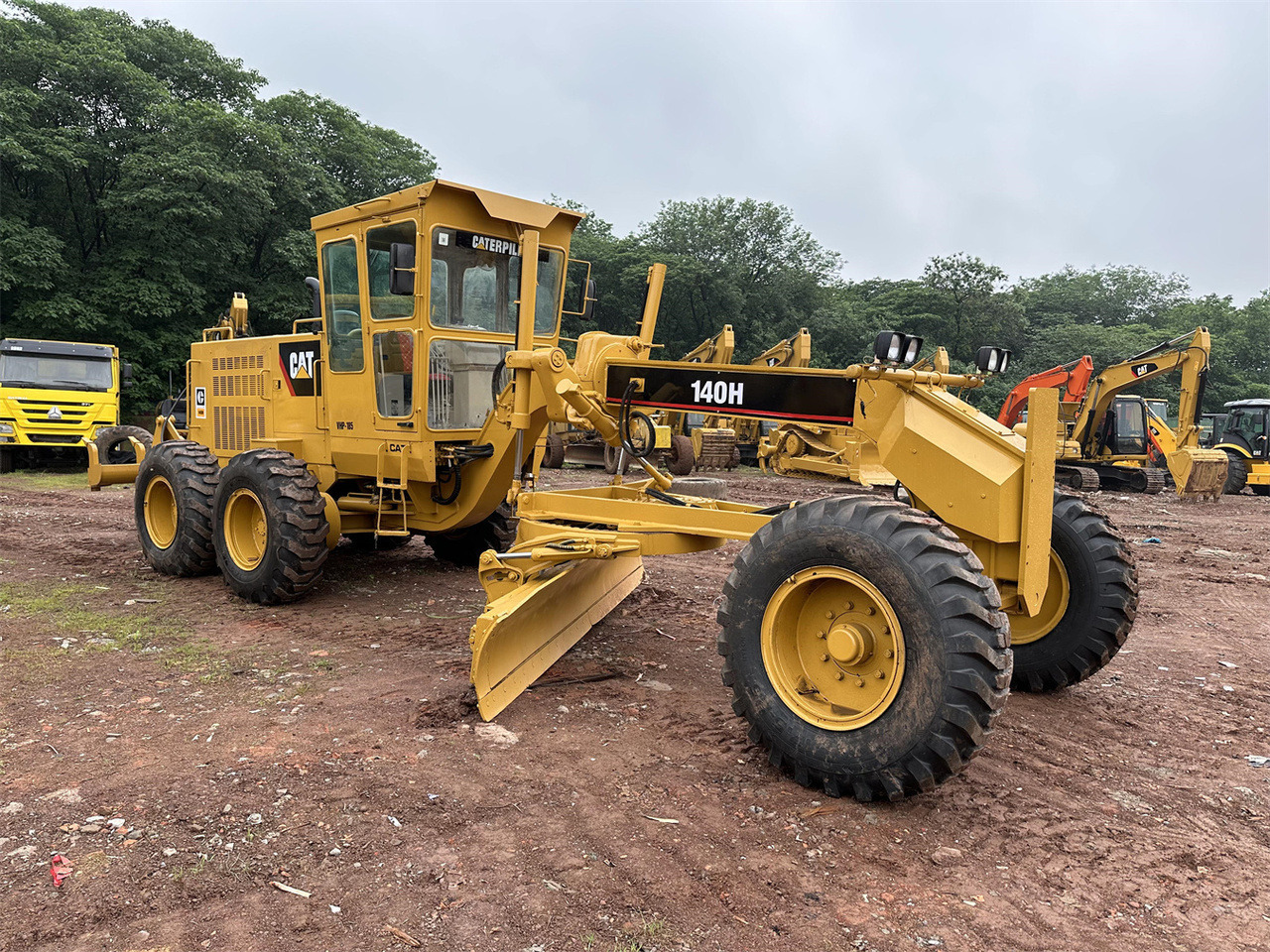 CATERPILLAR 140H - Máy san: hình 2 CATERPILLAR 140H - Máy san: hình 2