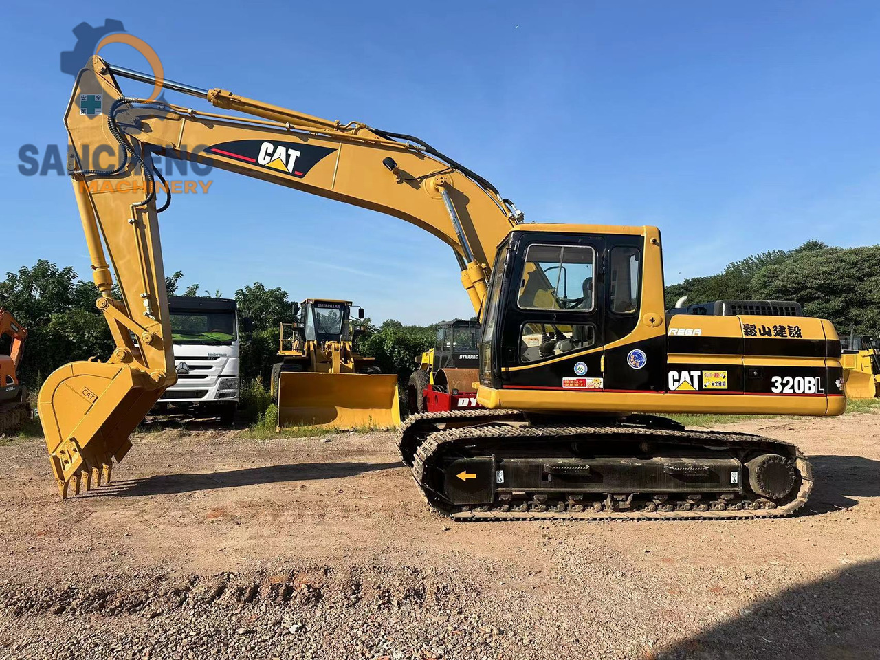 CATERPILLAR 320B - Máy xúc bánh xích: hình 1 CATERPILLAR 320B - Máy xúc bánh xích: hình 1
