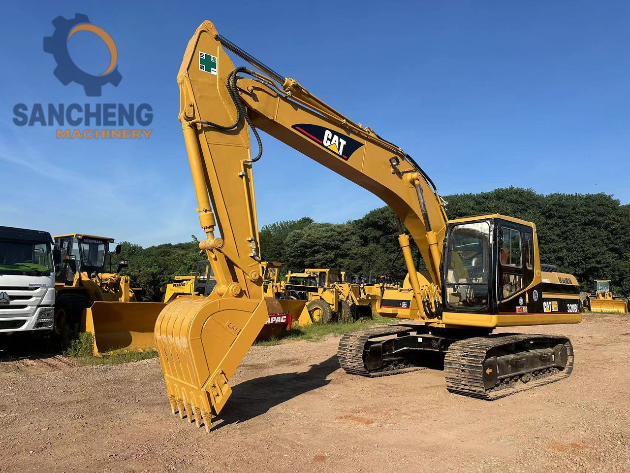 CATERPILLAR 320B - Máy xúc bánh xích: hình 2 CATERPILLAR 320B - Máy xúc bánh xích: hình 2