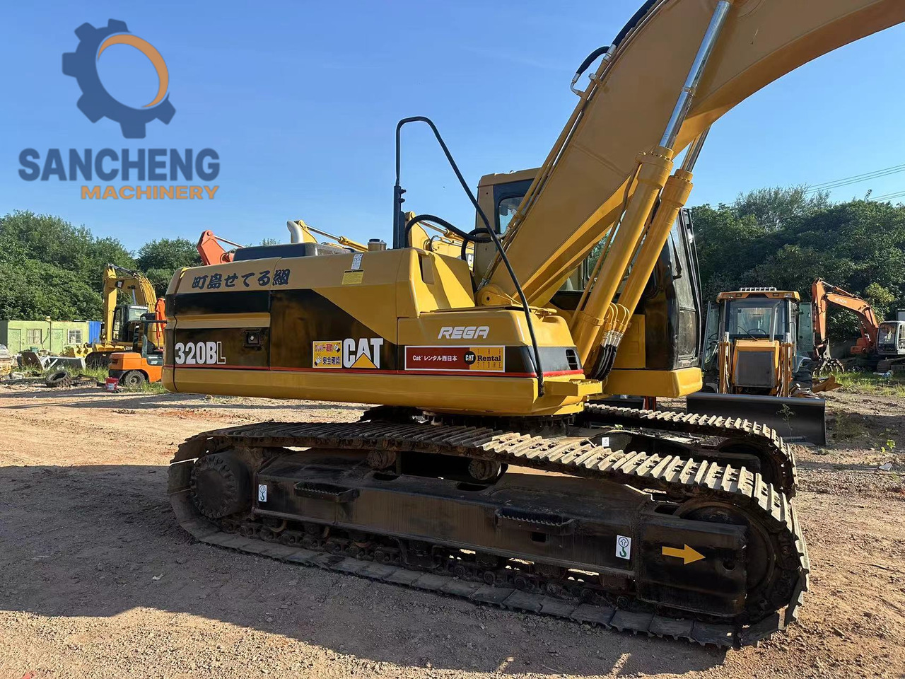 CATERPILLAR 320BL - Máy xúc bánh xích: hình 4 CATERPILLAR 320BL - Máy xúc bánh xích: hình 4