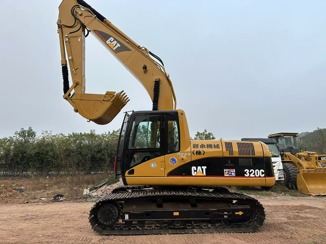 CATERPILLAR 320C - Máy xúc bánh xích: hình 5 CATERPILLAR 320C - Máy xúc bánh xích: hình 5