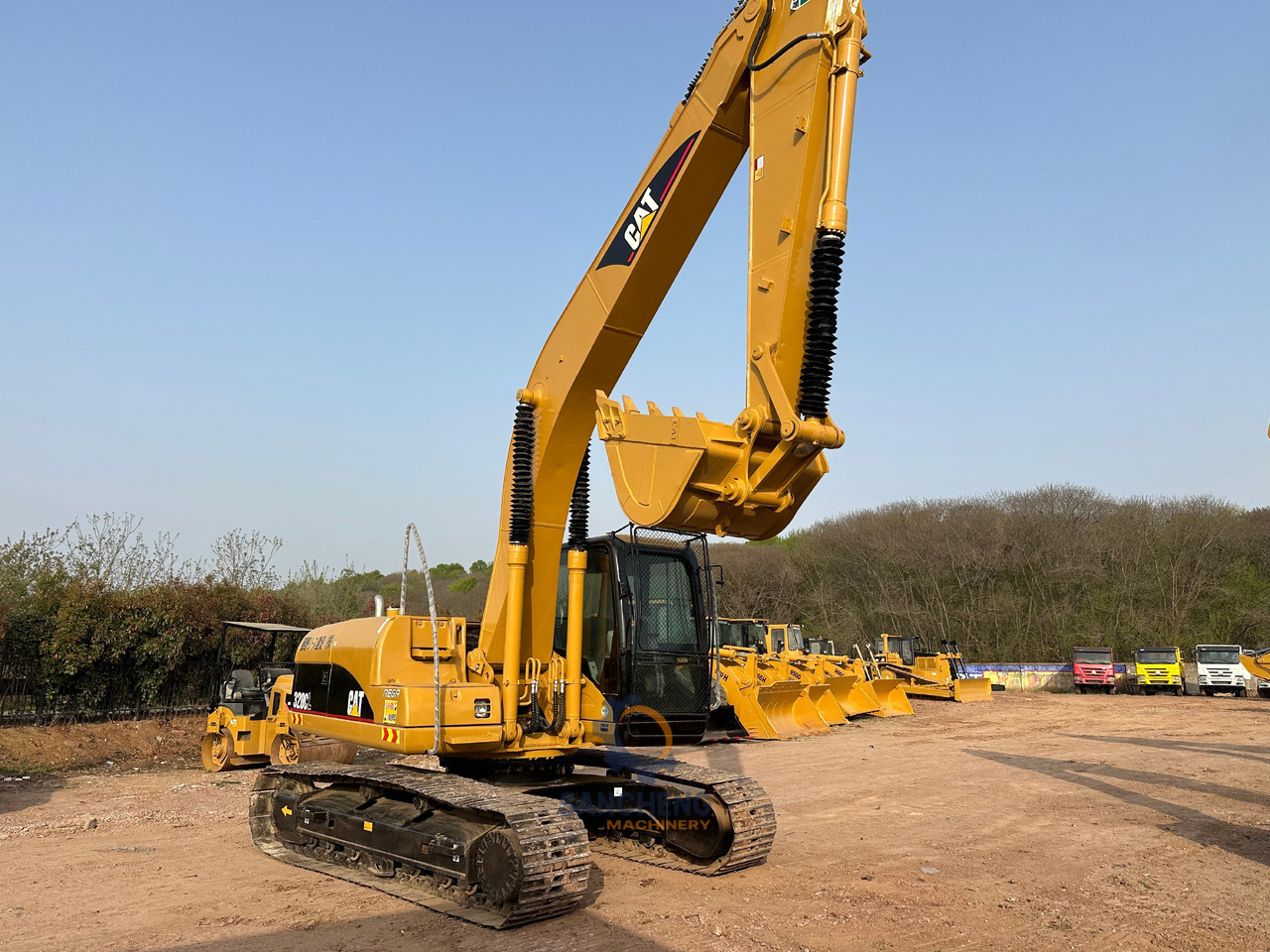 CATERPILLAR 320CL - Máy xúc bánh xích: hình 5 CATERPILLAR 320CL - Máy xúc bánh xích: hình 5
