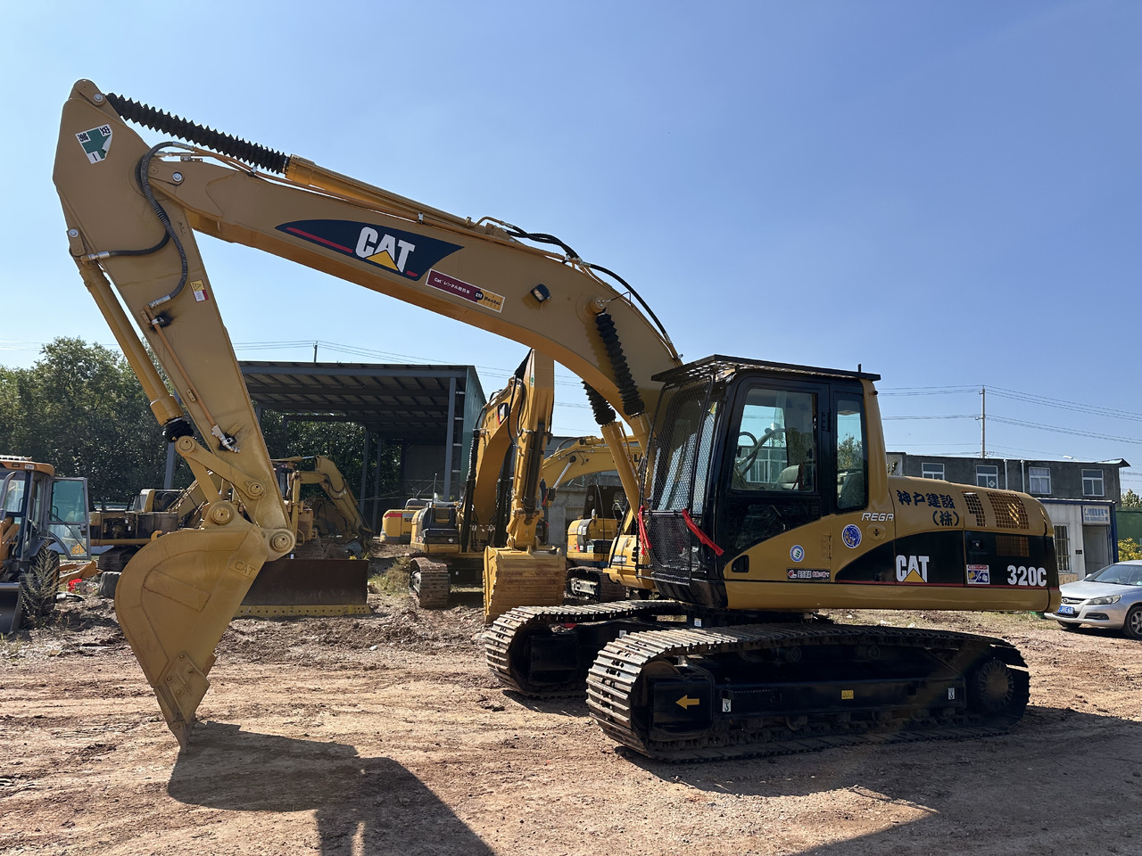 CATERPILLAR 320CL - Máy xúc bánh xích: hình 1 CATERPILLAR 320CL - Máy xúc bánh xích: hình 1