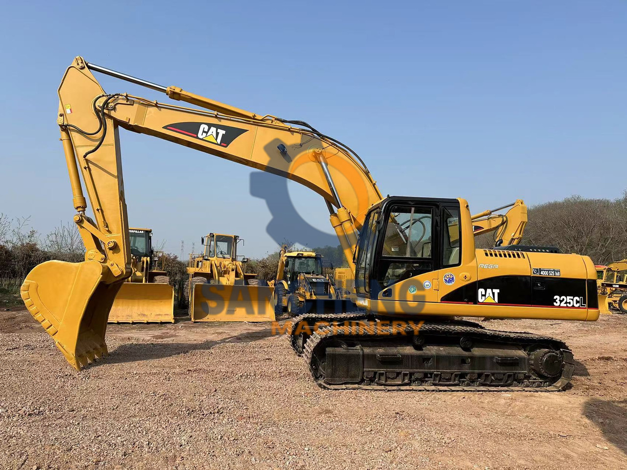 CATERPILLAR 325C - Máy xúc bánh xích: hình 3 CATERPILLAR 325C - Máy xúc bánh xích: hình 3