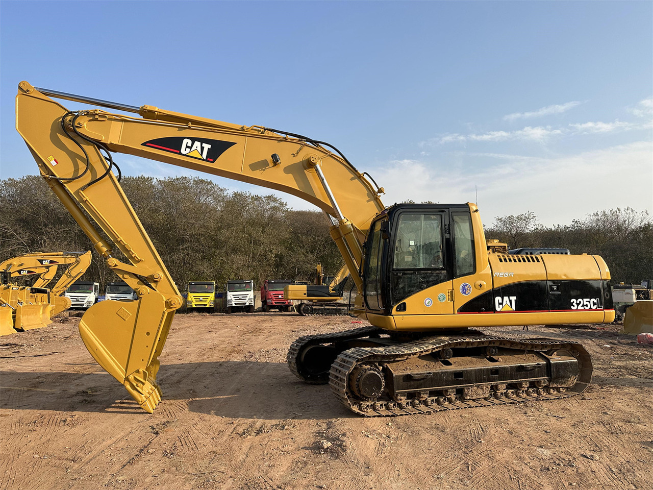 CATERPILLAR 325C - Máy xúc bánh xích: hình 5 CATERPILLAR 325C - Máy xúc bánh xích: hình 5
