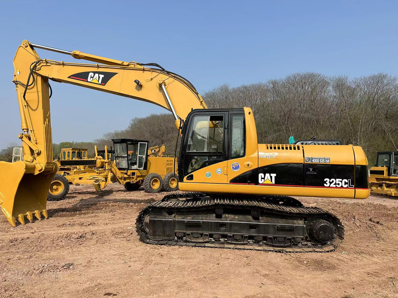CATERPILLAR 325C - Máy xúc bánh xích: hình 1 CATERPILLAR 325C - Máy xúc bánh xích: hình 1