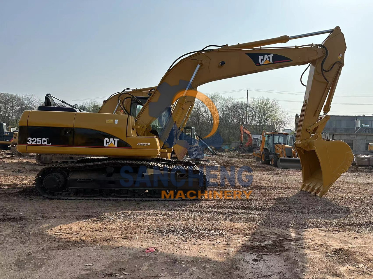 CATERPILLAR 325CL - Máy xúc bánh xích: hình 1 CATERPILLAR 325CL - Máy xúc bánh xích: hình 1