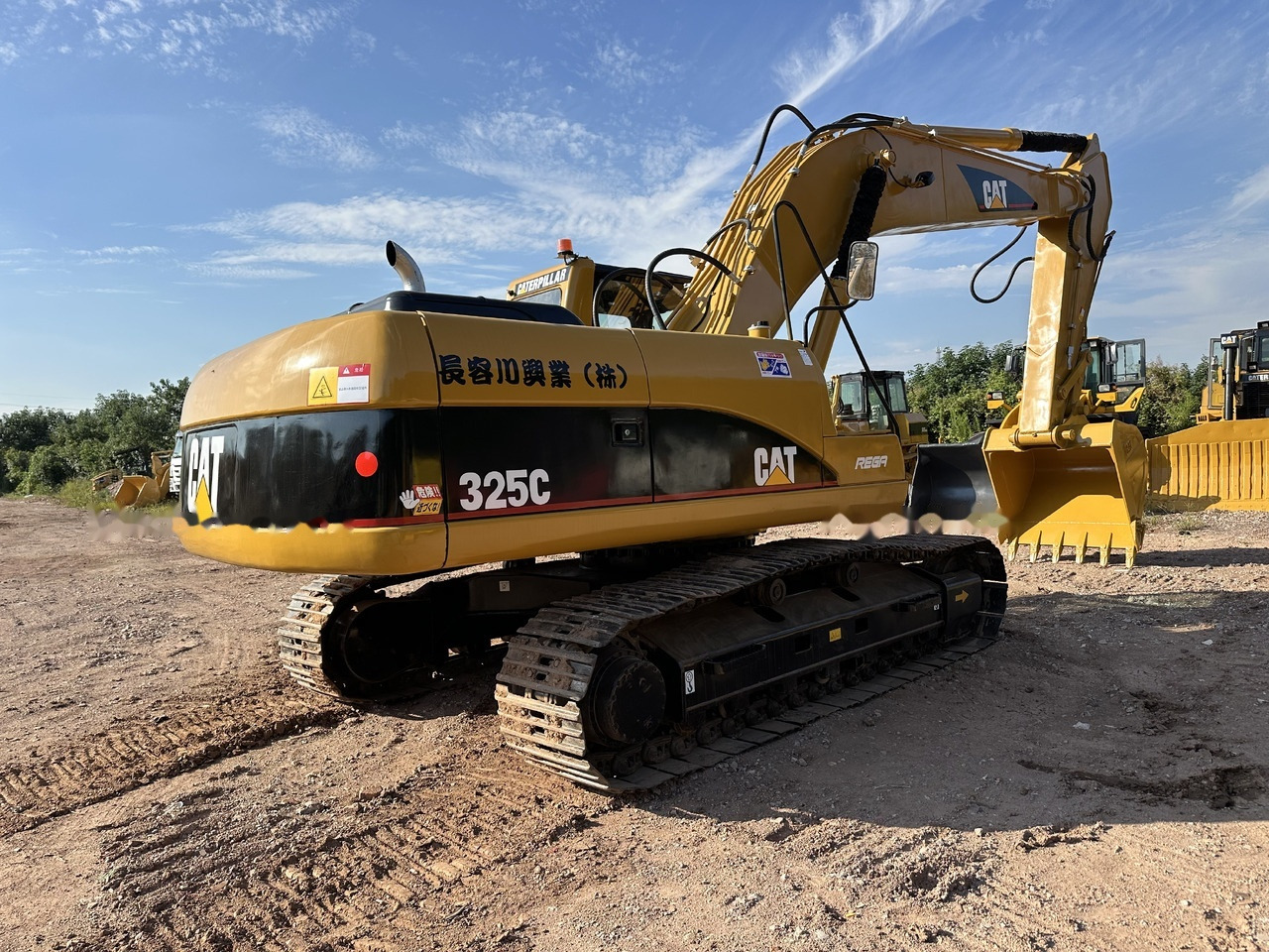 CATERPILLAR 325CL - Máy xúc bánh xích: hình 4 CATERPILLAR 325CL - Máy xúc bánh xích: hình 4