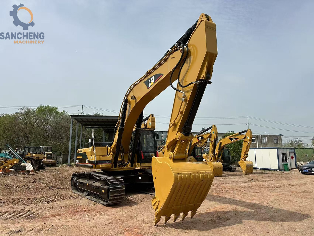 CATERPILLAR 330BL - Máy xúc bánh xích: hình 2 CATERPILLAR 330BL - Máy xúc bánh xích: hình 2