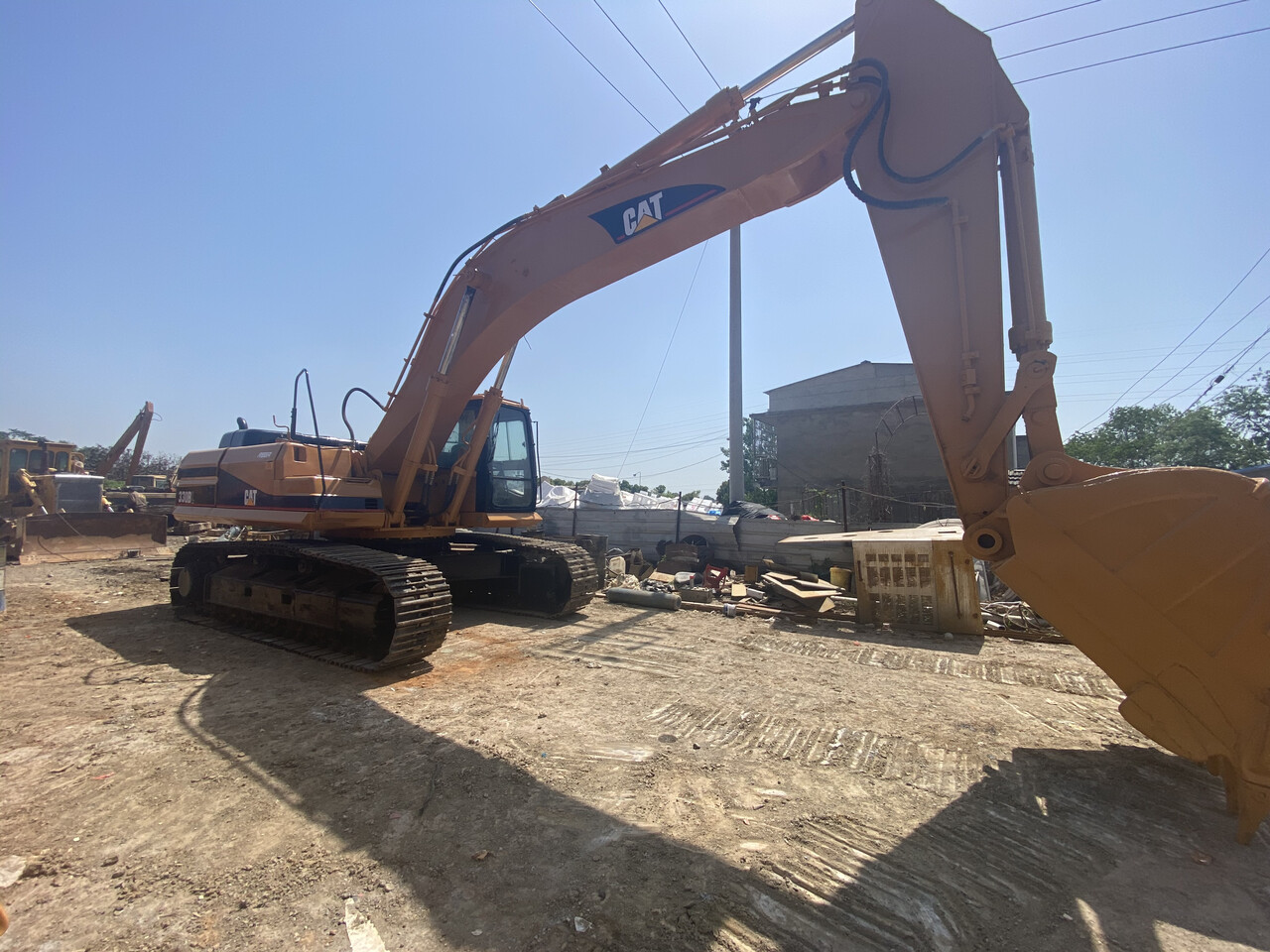 CATERPILLAR 330BL - Máy xúc: hình 4 CATERPILLAR 330BL - Máy xúc: hình 4