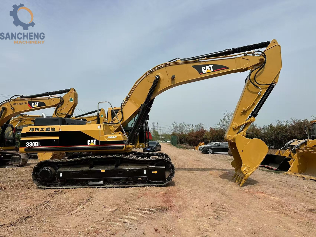 CATERPILLAR 330BL - Máy xúc bánh xích: hình 2 CATERPILLAR 330BL - Máy xúc bánh xích: hình 2