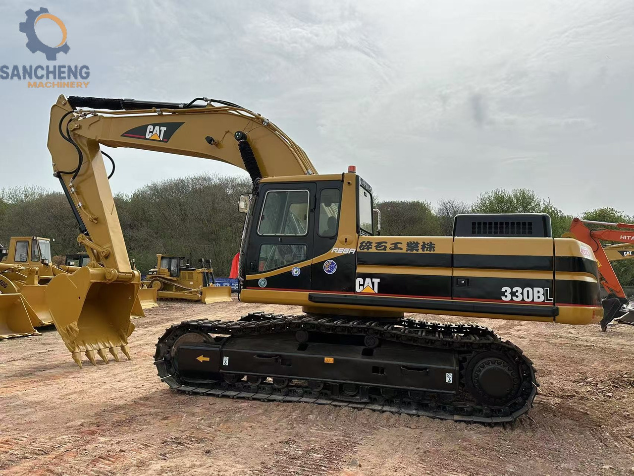 CATERPILLAR 330BL - Máy xúc bánh xích: hình 5 CATERPILLAR 330BL - Máy xúc bánh xích: hình 5
