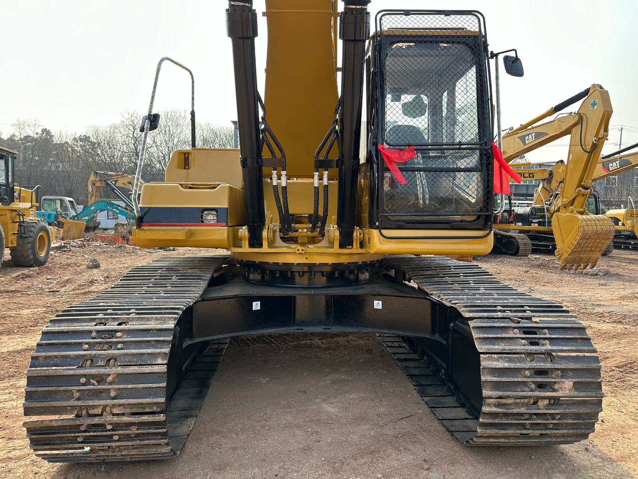 CATERPILLAR 330BL - Máy xúc bánh xích: hình 5 CATERPILLAR 330BL - Máy xúc bánh xích: hình 5