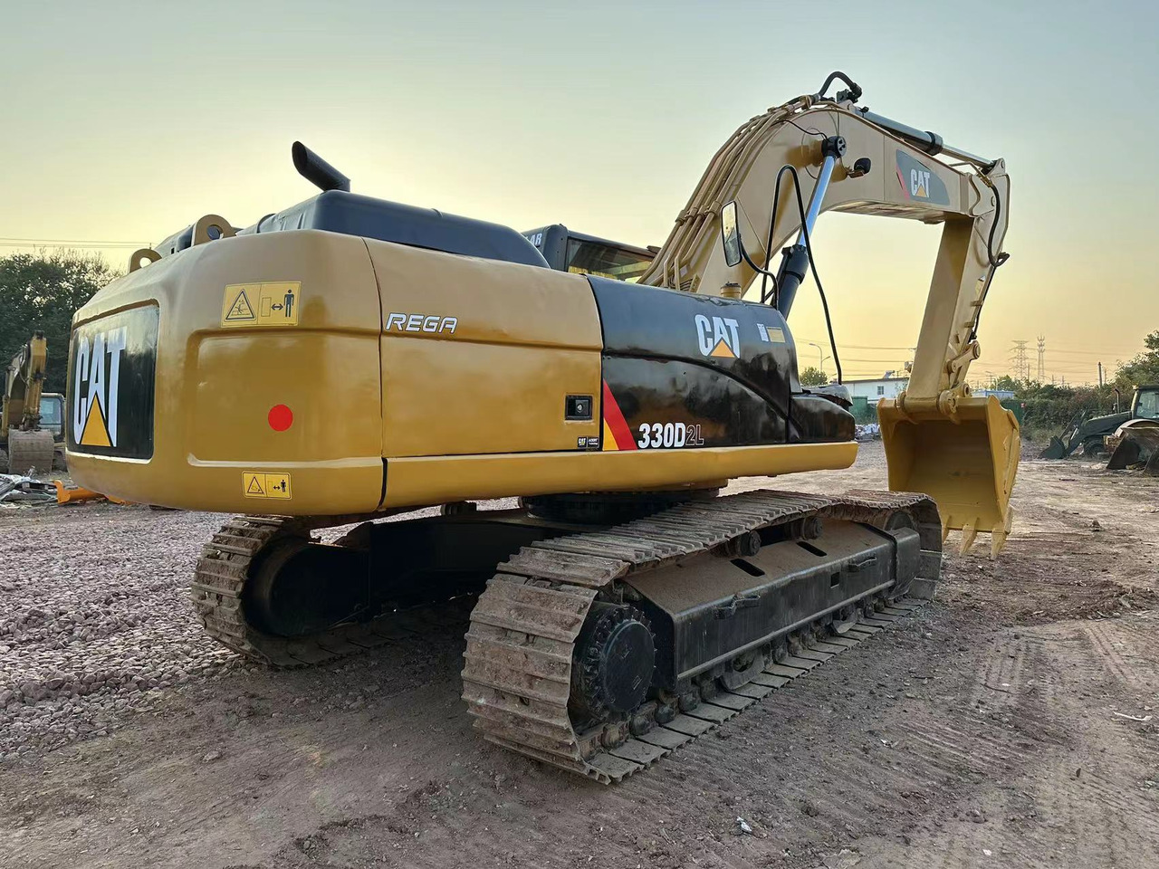 CATERPILLAR 330D - Máy xúc bánh xích: hình 5 CATERPILLAR 330D - Máy xúc bánh xích: hình 5