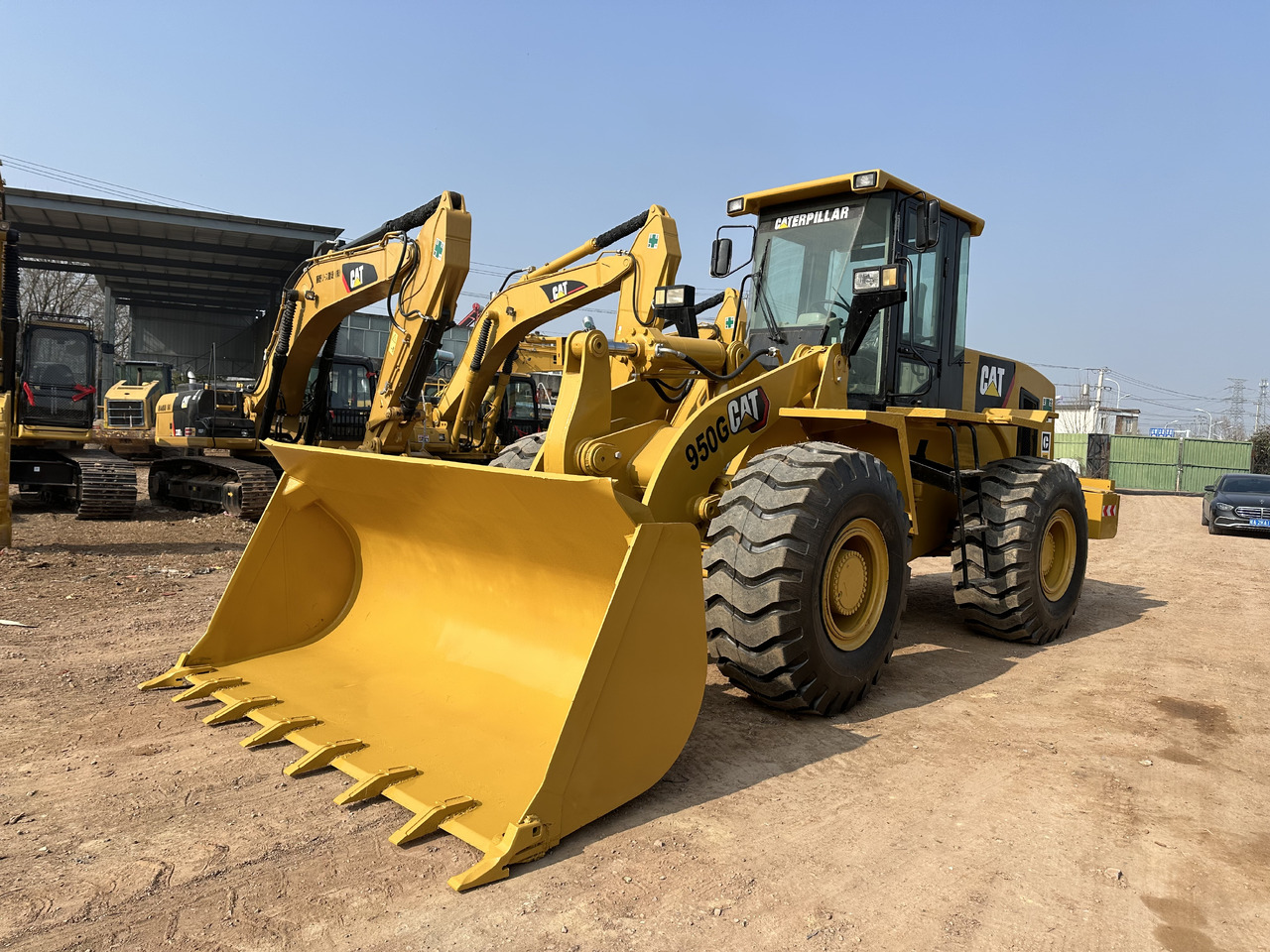 CATERPILLAR 950G - Máy xúc lật bánh lốp: hình 3 CATERPILLAR 950G - Máy xúc lật bánh lốp: hình 3