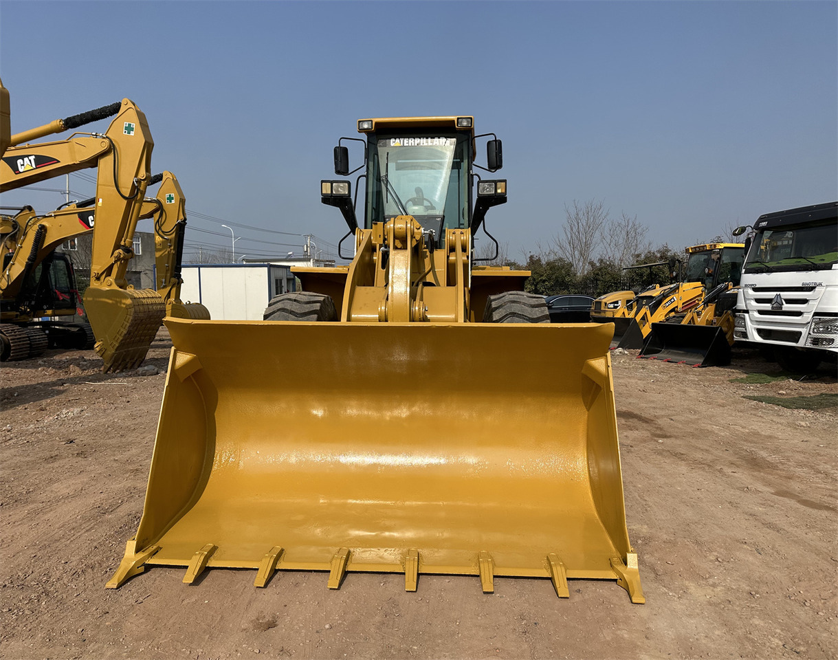 CATERPILLAR 950G - Máy xúc lật bánh lốp: hình 3 CATERPILLAR 950G - Máy xúc lật bánh lốp: hình 3