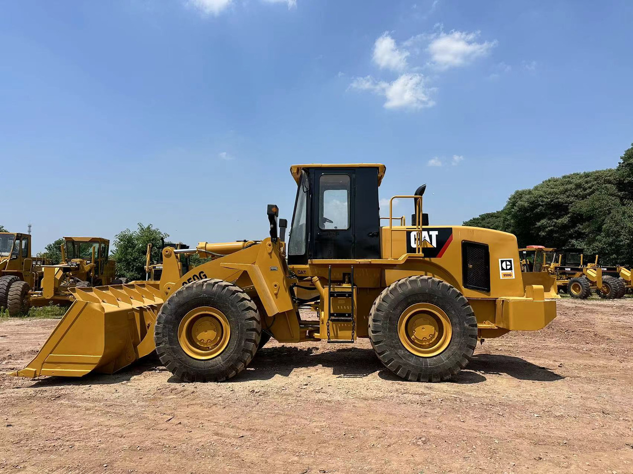 CATERPILLAR 950G - Máy xúc lật bánh lốp: hình 4 CATERPILLAR 950G - Máy xúc lật bánh lốp: hình 4