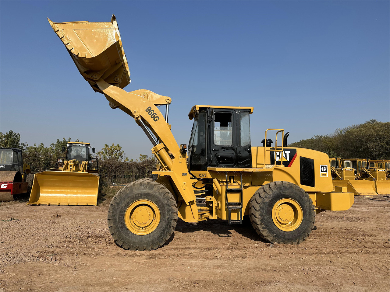 Máy xúc lật bánh lốp CATERPILLAR 966G: hình 6 Máy xúc lật bánh lốp CATERPILLAR 966G: hình 6