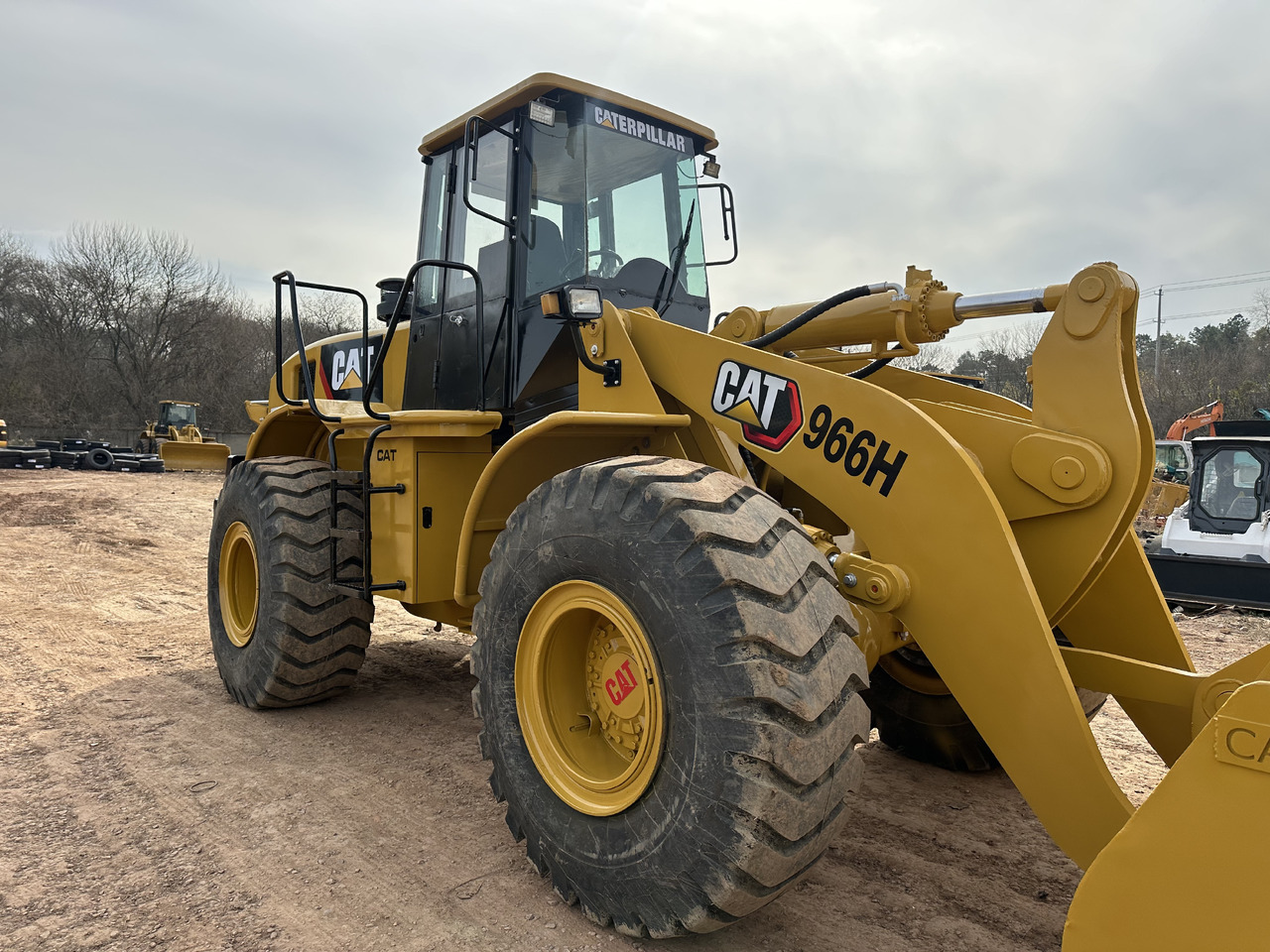 CATERPILLAR 966H - Máy xúc lật bánh lốp: hình 5 CATERPILLAR 966H - Máy xúc lật bánh lốp: hình 5