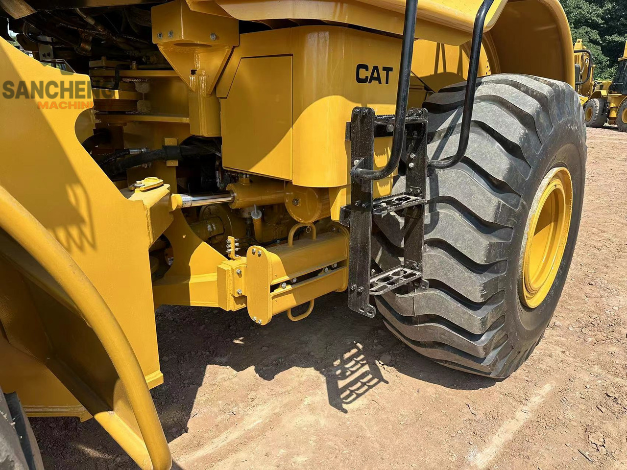 Máy xúc lật bánh lốp CATERPILLAR 980H: hình 7