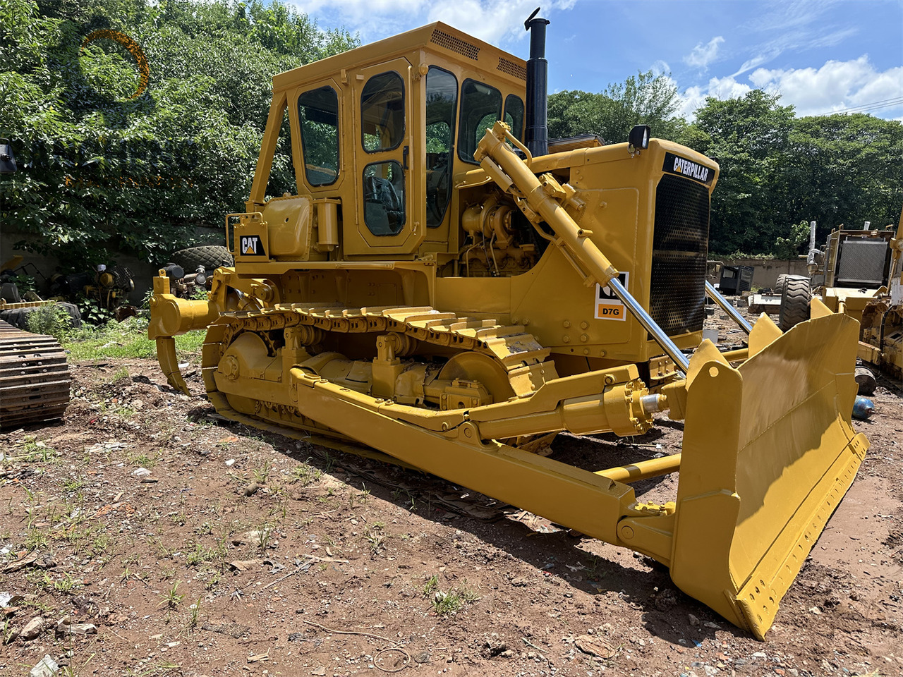 CATERPILLAR D7G - Máy ủi: hình 2 CATERPILLAR D7G - Máy ủi: hình 2