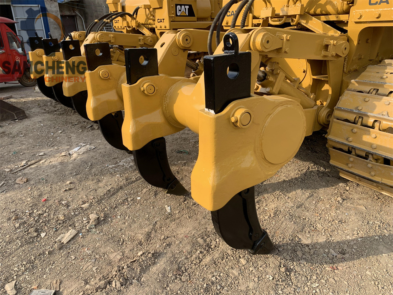CATERPILLAR D7G - Máy ủi: hình 2 CATERPILLAR D7G - Máy ủi: hình 2
