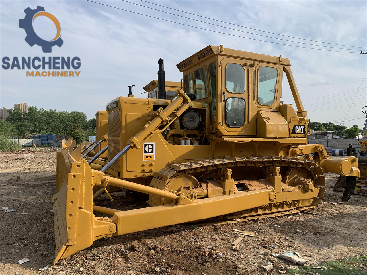 CATERPILLAR D7G - Máy ủi: hình 2 CATERPILLAR D7G - Máy ủi: hình 2