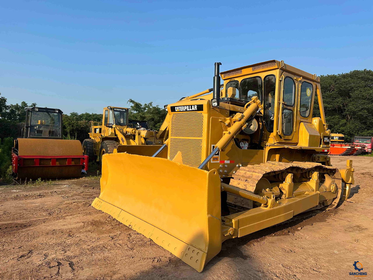 Máy ủi CATERPILLAR D7G: hình 8