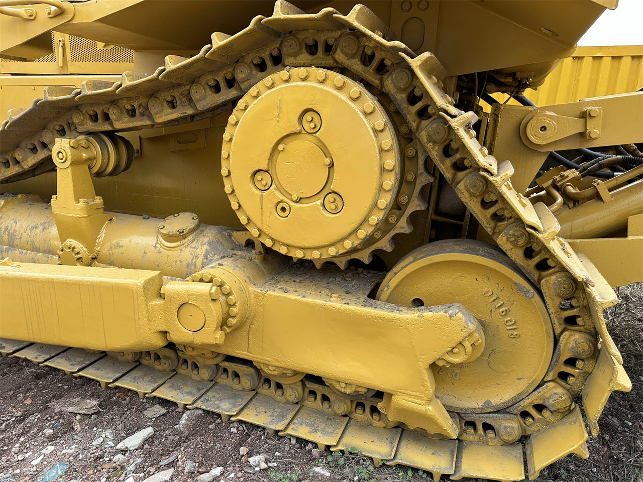 CATERPILLAR D7H - Máy ủi: hình 5 CATERPILLAR D7H - Máy ủi: hình 5