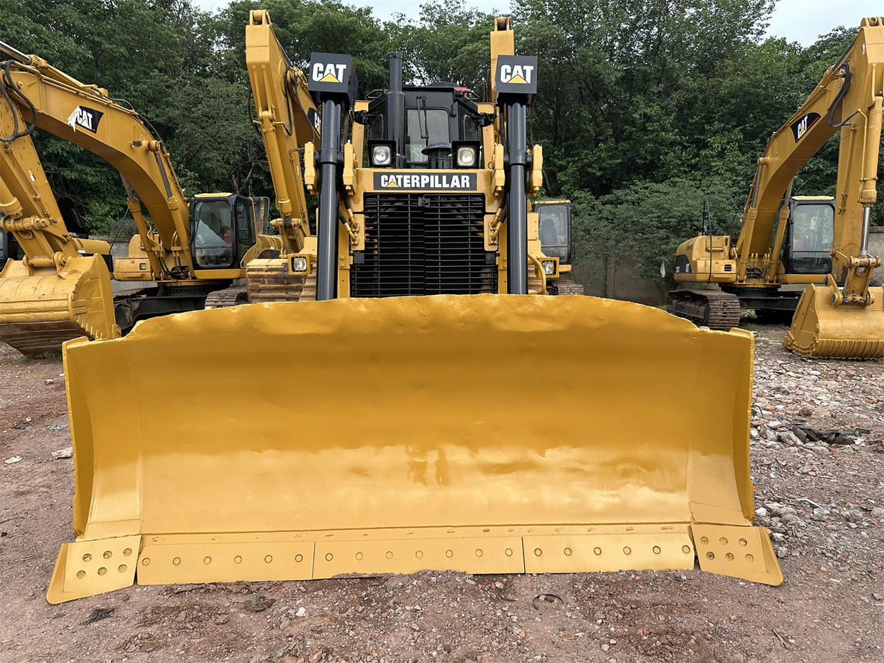 CATERPILLAR D7R - Máy ủi: hình 5 CATERPILLAR D7R - Máy ủi: hình 5