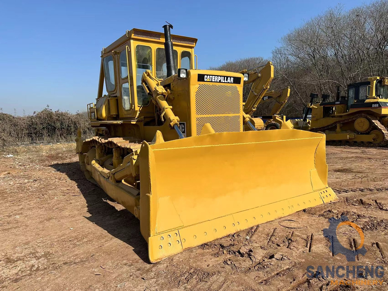 CATERPILLAR D8K - Máy ủi: hình 5 CATERPILLAR D8K - Máy ủi: hình 5
