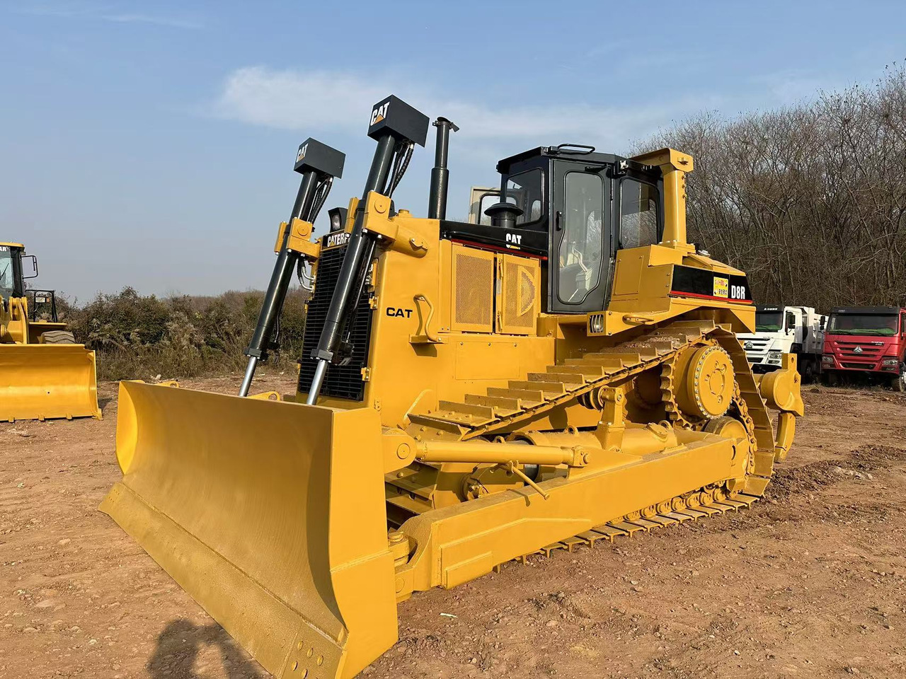 CATERPILLAR D8R Bulldozer - Máy ủi: hình 1 CATERPILLAR D8R Bulldozer - Máy ủi: hình 1