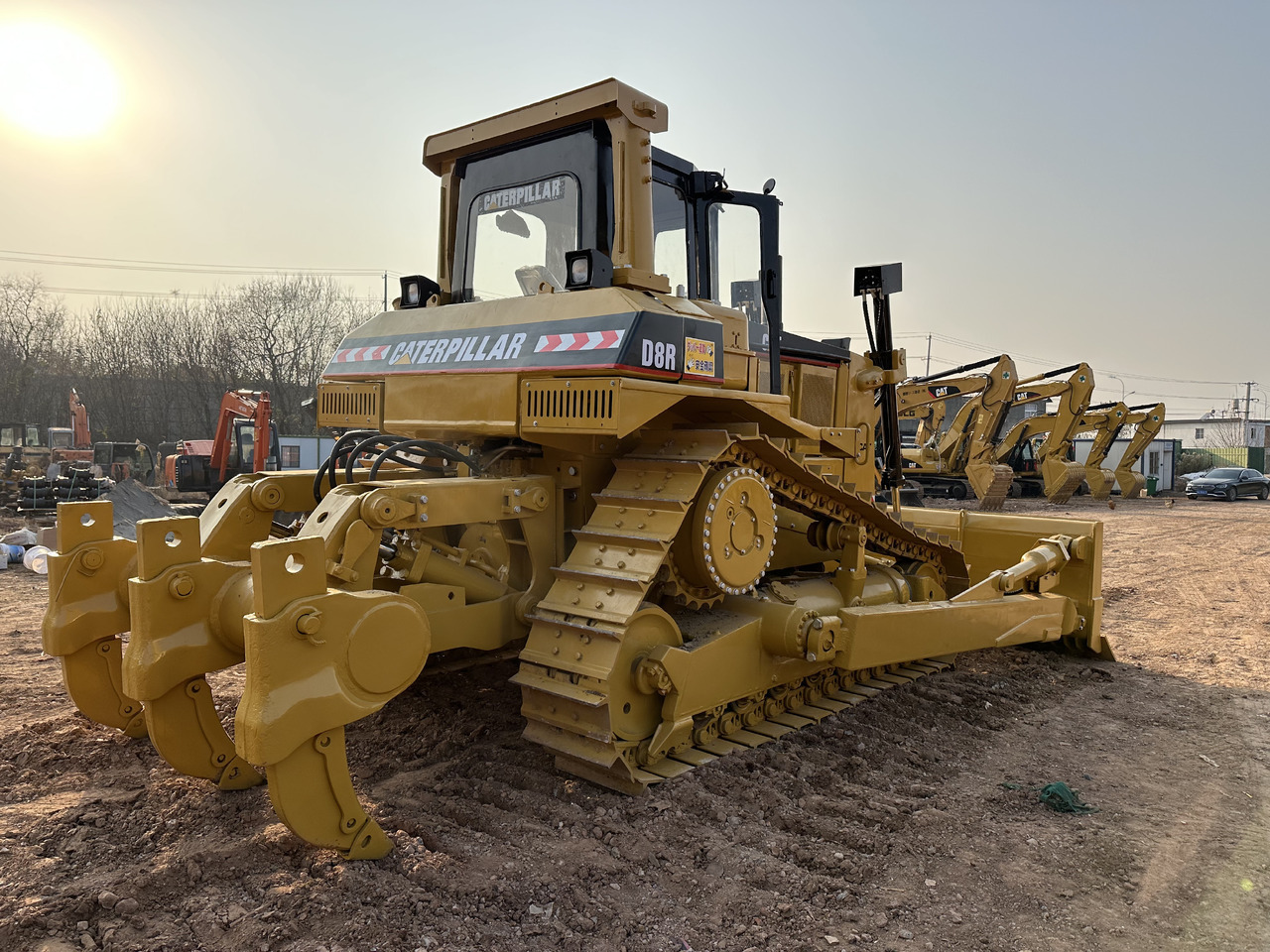 CATERPILLAR D8R Bulldozer - Máy ủi: hình 3 CATERPILLAR D8R Bulldozer - Máy ủi: hình 3