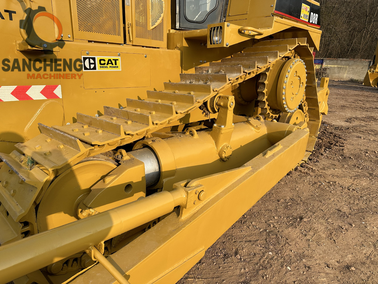 CATERPILLAR D8R - Máy ủi: hình 5 CATERPILLAR D8R - Máy ủi: hình 5