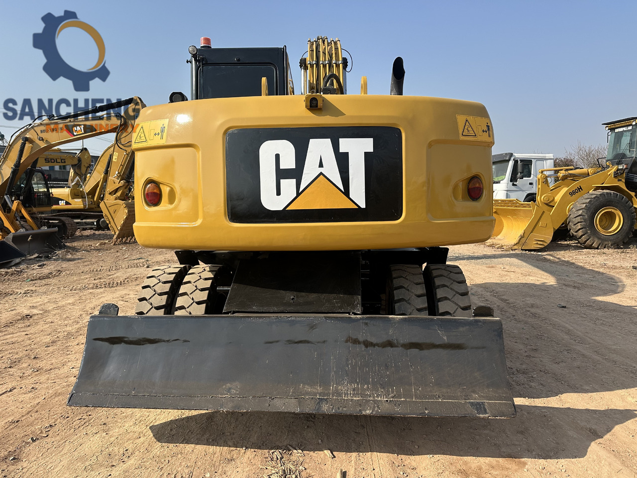 CATERPILLAR M320D2 - Máy xúc bánh lốp: hình 3 CATERPILLAR M320D2 - Máy xúc bánh lốp: hình 3