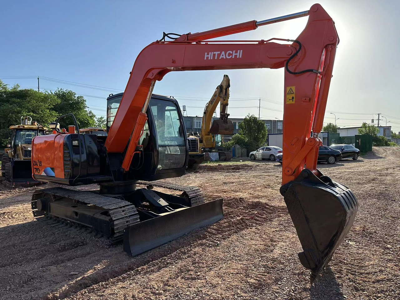 HITACHI ZAXIS ZX70 - Máy xúc mini: hình 4 HITACHI ZAXIS ZX70 - Máy xúc mini: hình 4