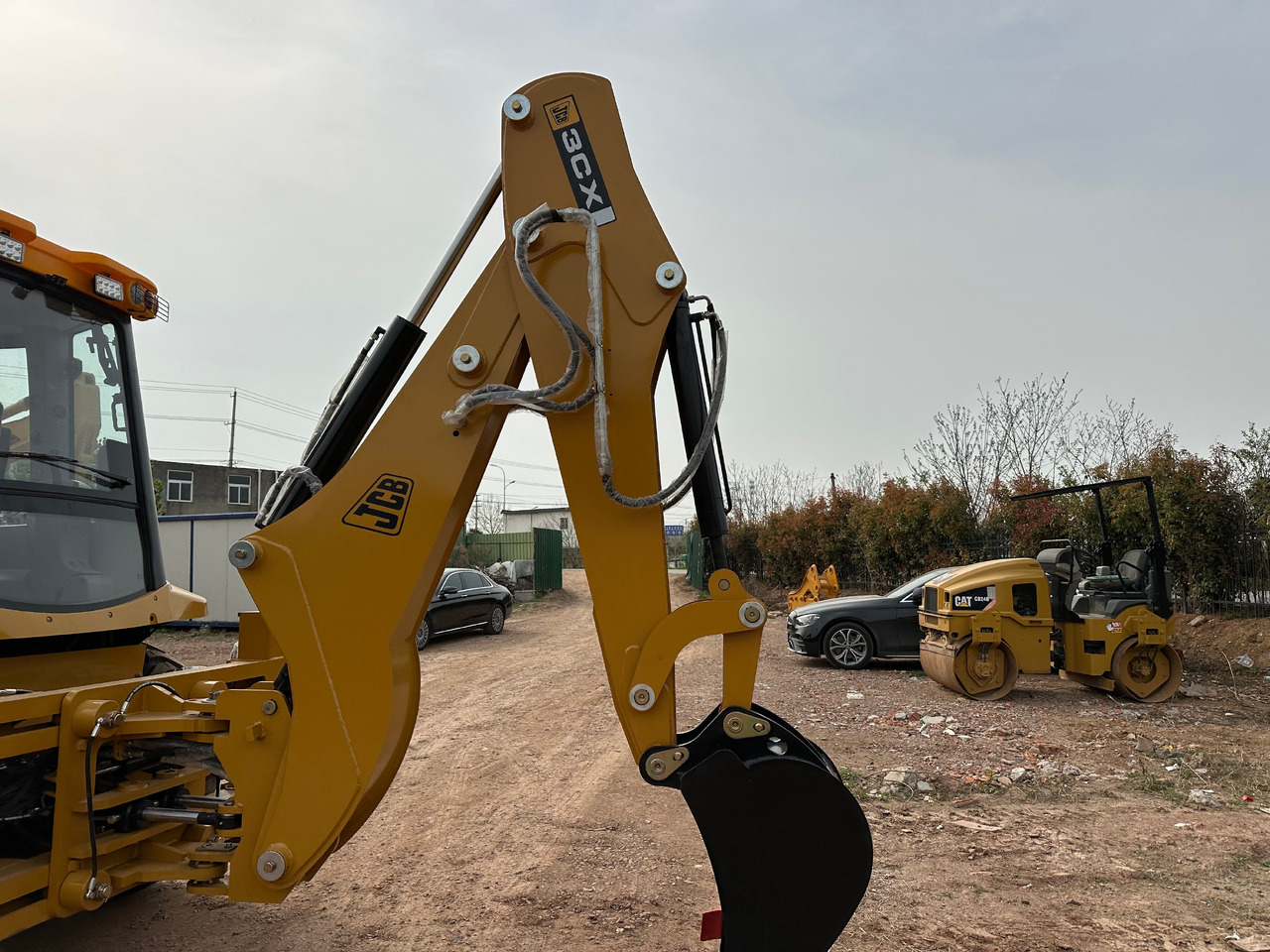 JCB 3CX - Máy xúc trước múc sau: hình 4 JCB 3CX - Máy xúc trước múc sau: hình 4