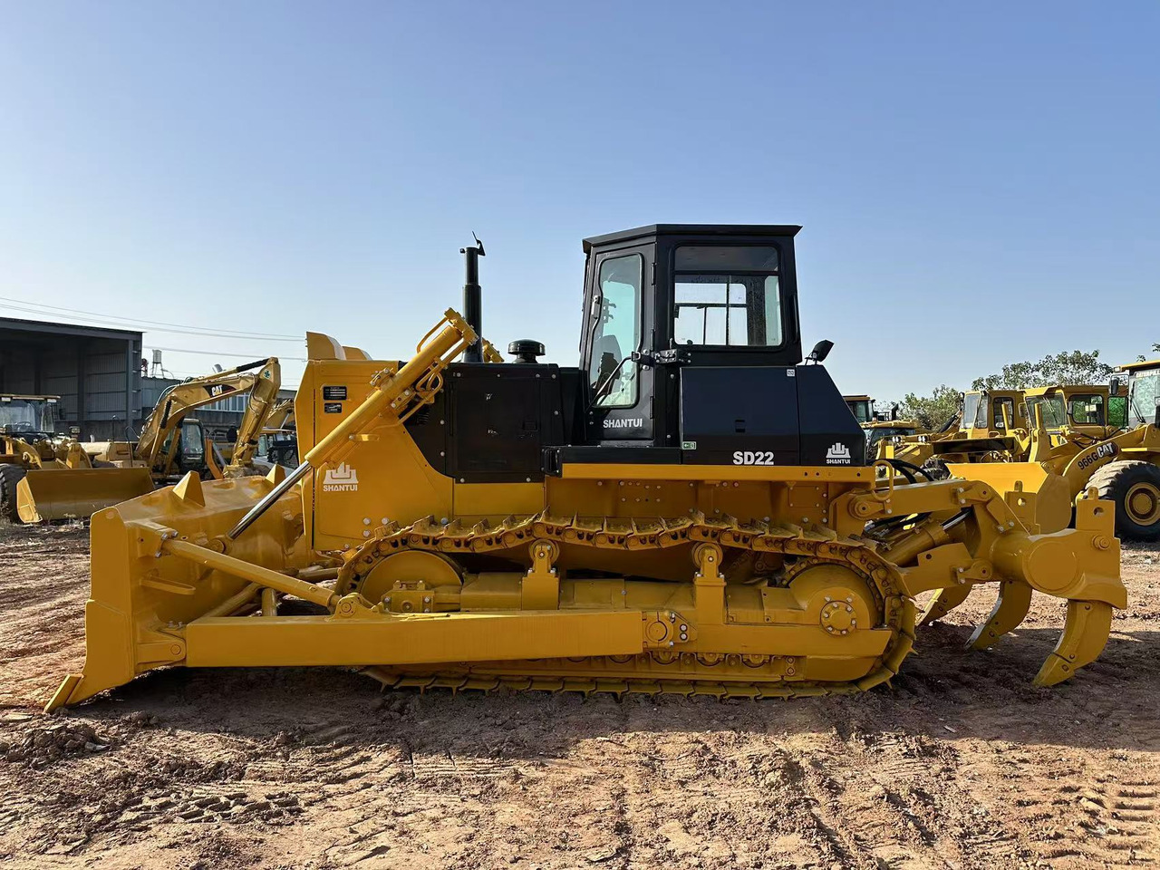 SHANTUI SD22 - Máy ủi: hình 5 SHANTUI SD22 - Máy ủi: hình 5