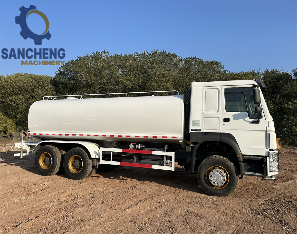 SINOTRUK HOWO 370HP 6x4 Water Tank Truck - Xe bồn: hình 3 SINOTRUK HOWO 370HP 6x4 Water Tank Truck - Xe bồn: hình 3