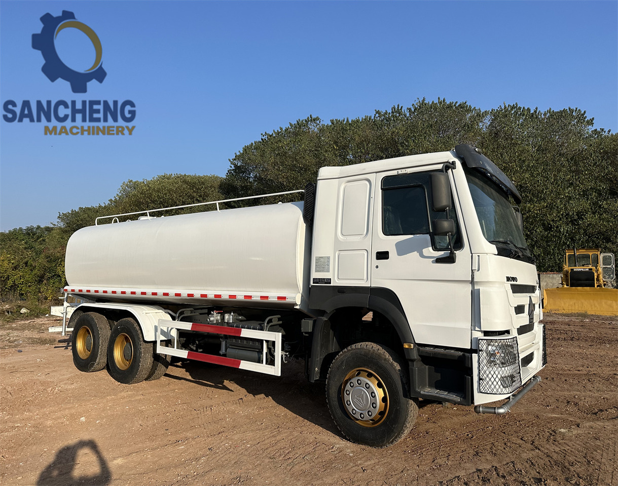 SINOTRUK HOWO 371 6x4 Water Tanker Truck - Xe bồn: hình 2 SINOTRUK HOWO 371 6x4 Water Tanker Truck - Xe bồn: hình 2