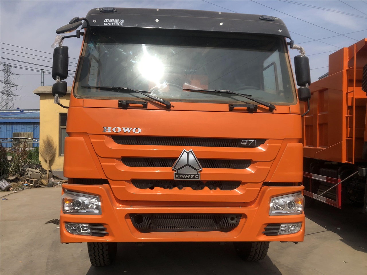 SINOTRUK HOWO 371 Dump truck - Xe ben: hình 2 SINOTRUK HOWO 371 Dump truck - Xe ben: hình 2